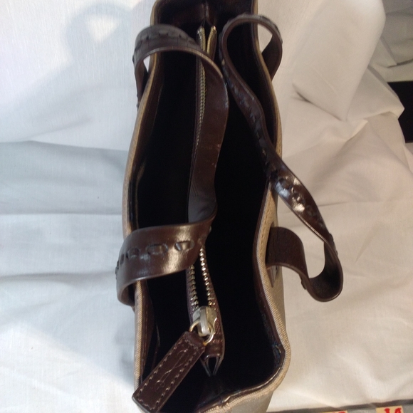 Cole Haan Two-Handle Two-Tone Brown design for Estee Lauder § # - Picture 10 of 12